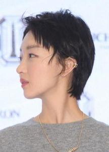 周冬雨最新爆料爆爆,揭秘娱乐圈不为人知的幕后故事  第1张